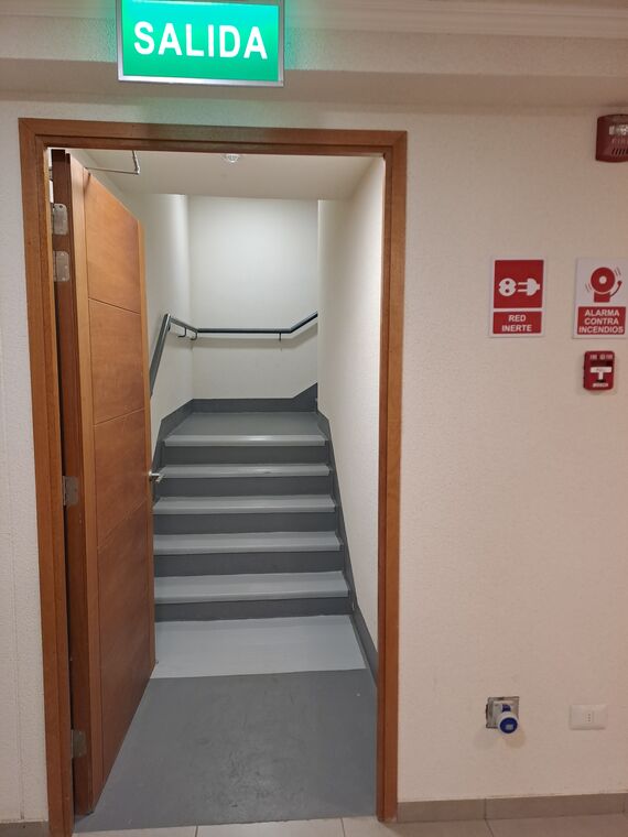 Accesos y escaleras — Arenas de Quilpué II